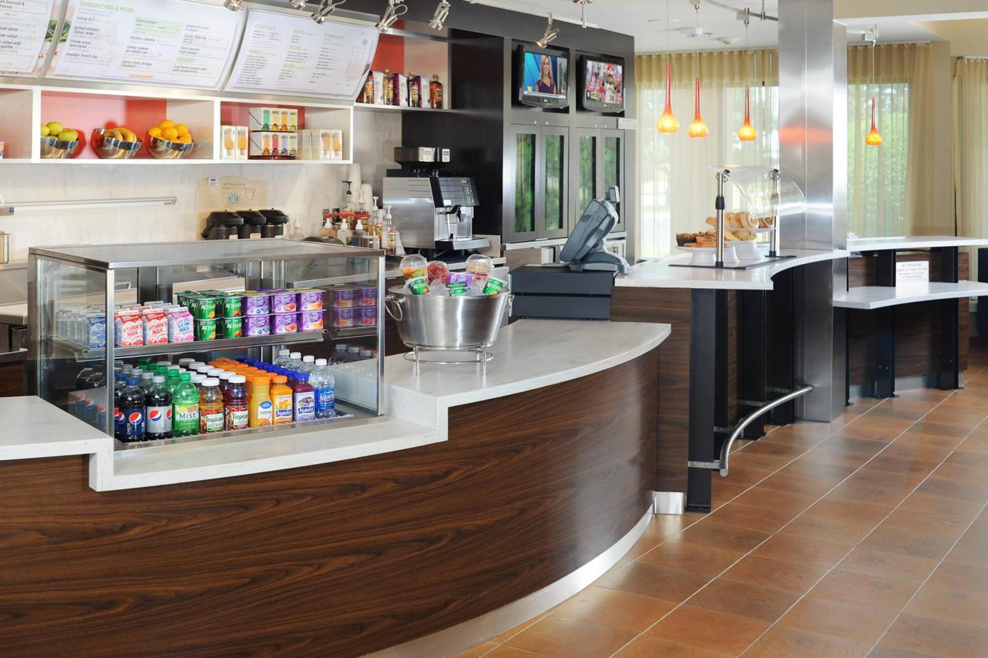 Courtyard By Marriott Oklahoma City Airport Exterior photo