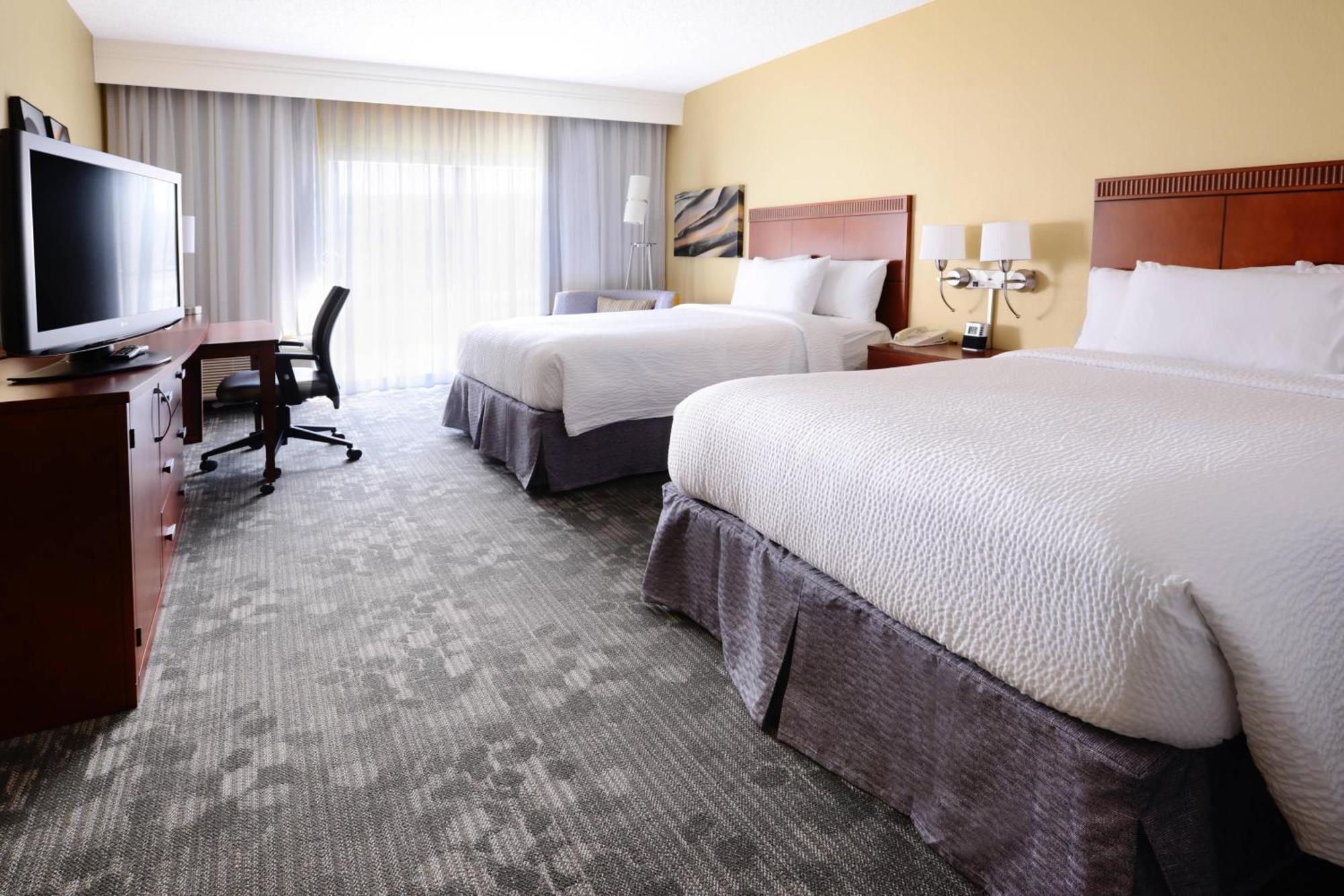 Courtyard By Marriott Oklahoma City Airport Exterior photo