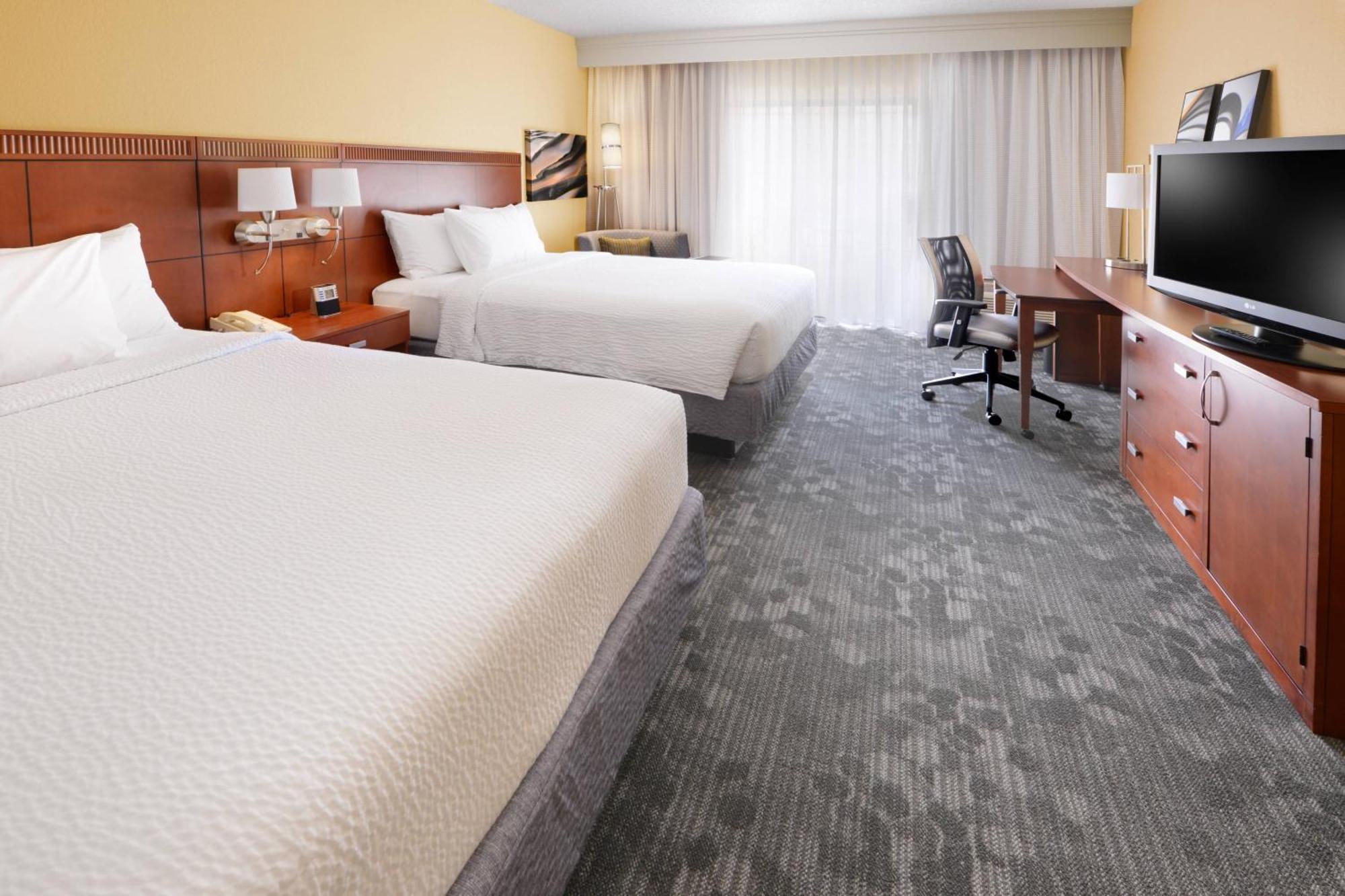 Courtyard By Marriott Oklahoma City Airport Exterior photo