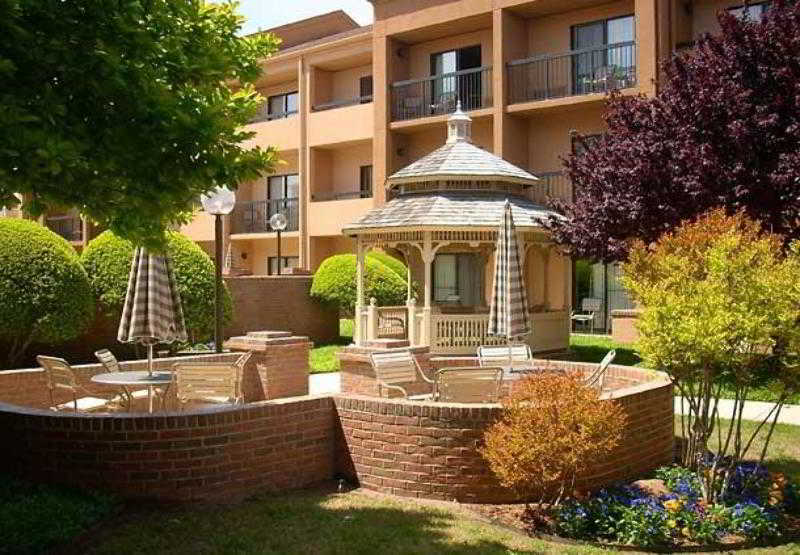 Courtyard By Marriott Oklahoma City Airport Exterior photo